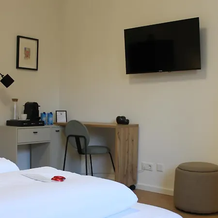 Gaestehaus Friedrichstrasse - Ruhiges Zimmer Mit Bad Paderborn Exterior photo